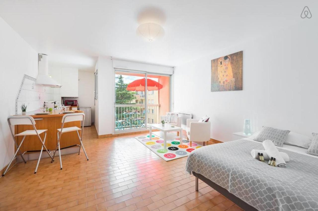 Charming Studio Close To The Train Station - Air Rental Montpellier Ngoại thất bức ảnh